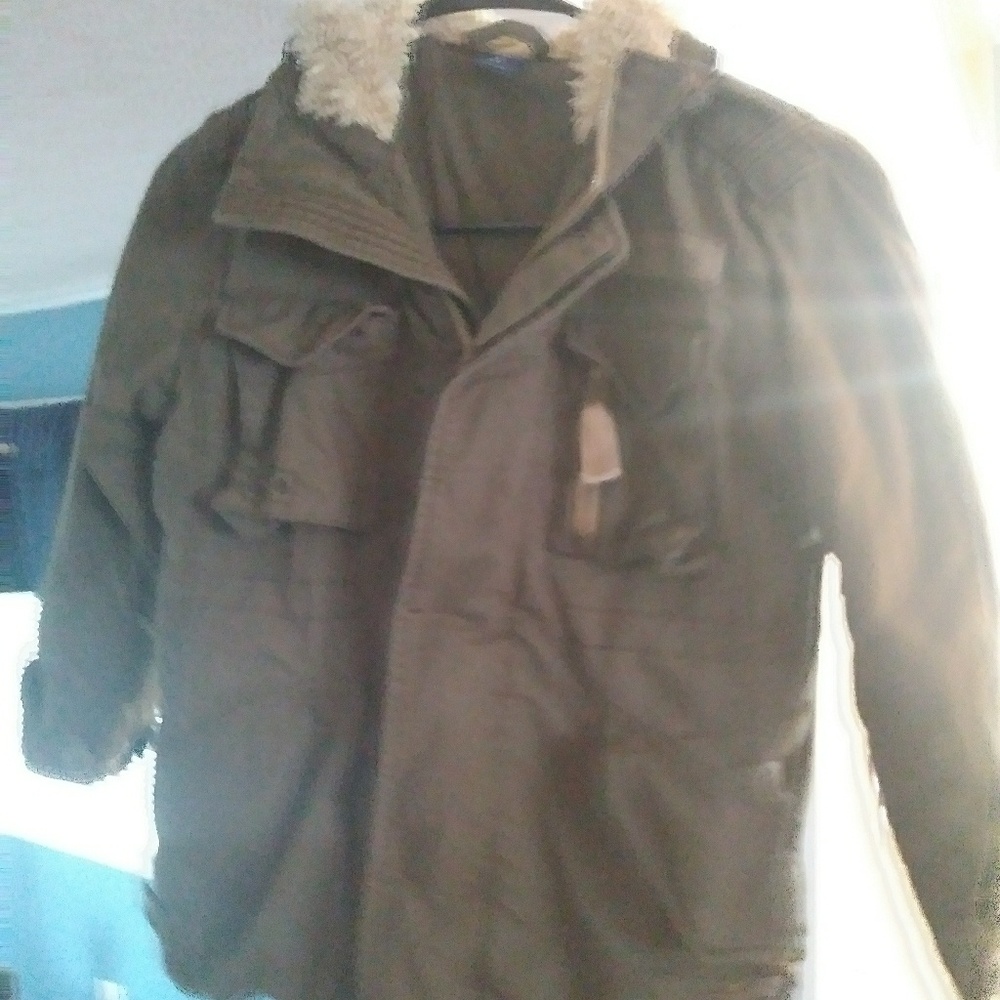 Gap Kids coat. Size small. Brown.